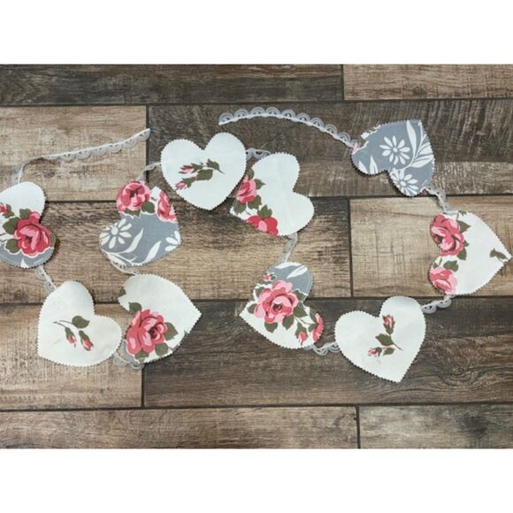 Valentine Heart Banner Bunting Vintage Linens Wedding Shower - Picture 2 of 5
